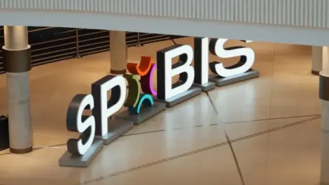 MEA Use Case: SPOBIS Conference App